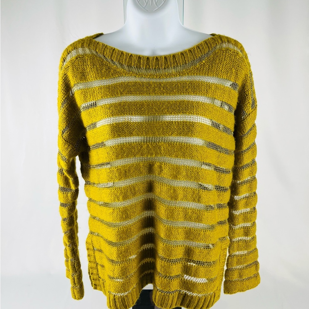 Jessica Simpson Pullover Sweater Size M Yellow Mustard Golden Threads Side Slit